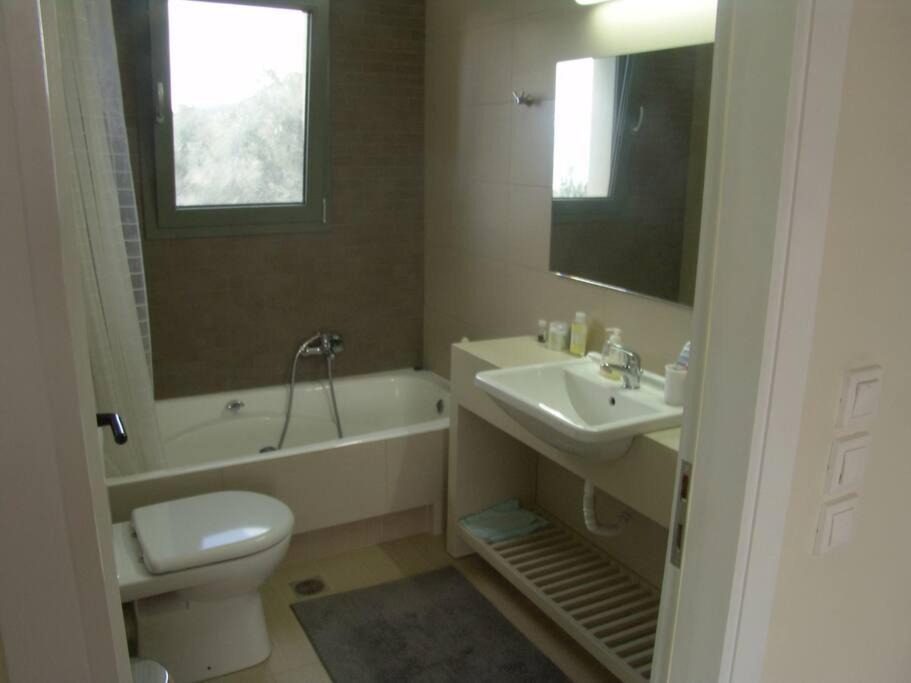 Photo of Bathroom in Chalcis