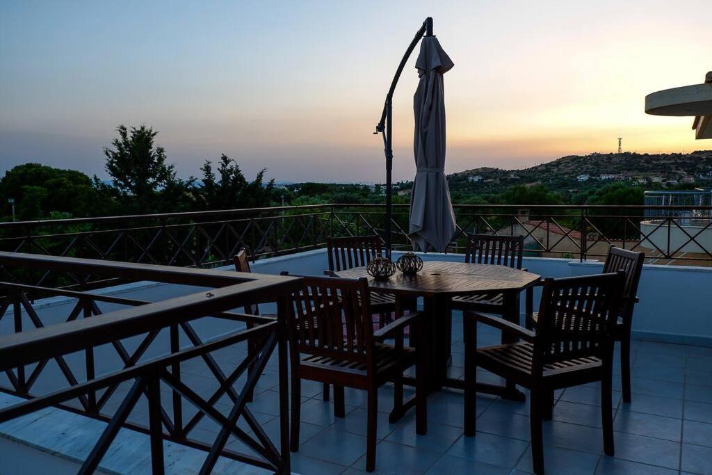 Photo of Patio Balcony in Saronikos