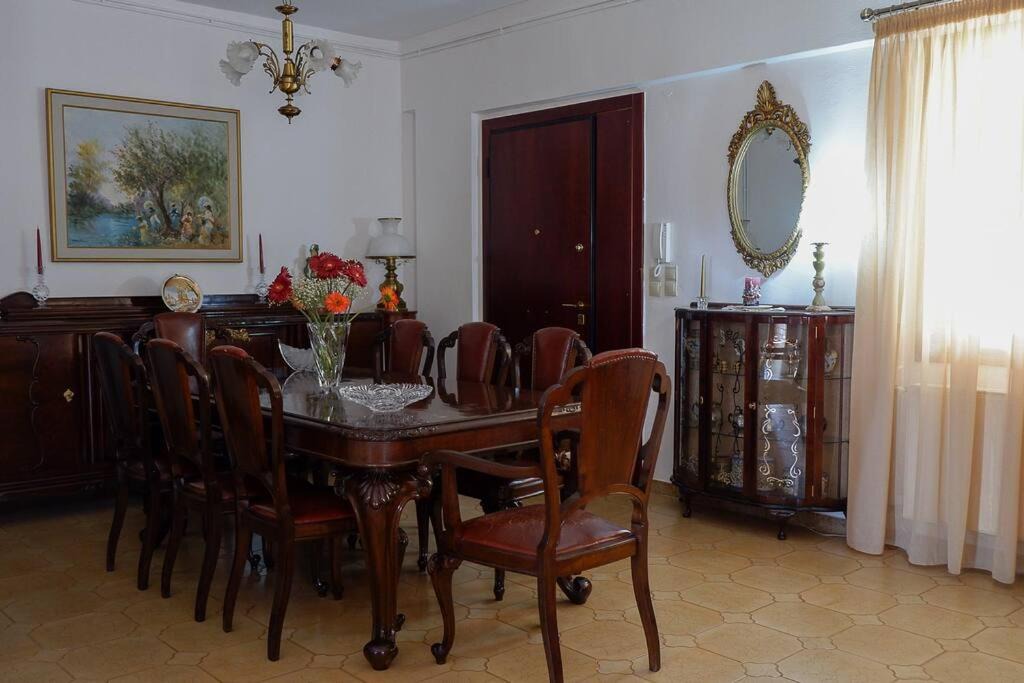 Photo of Livingroom in Saronikos