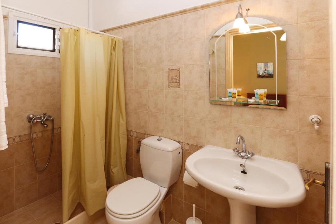 Photo of Bathroom in Loutra Edipsou