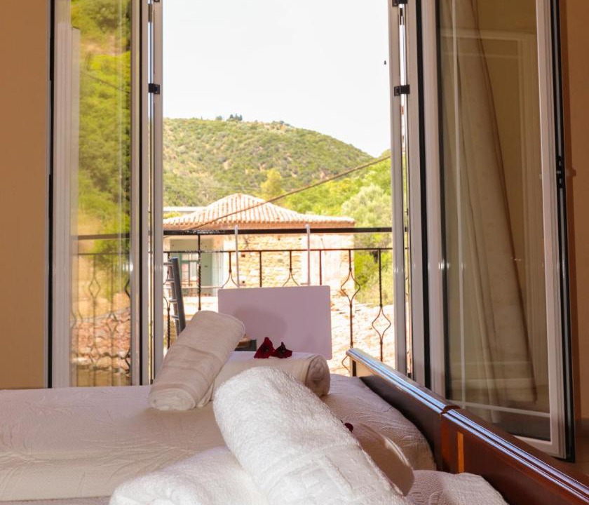 Photo of Bedroom in Loutra Edipsou