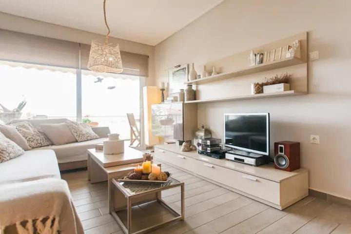 Photo of Livingroom in Vouliagmeni