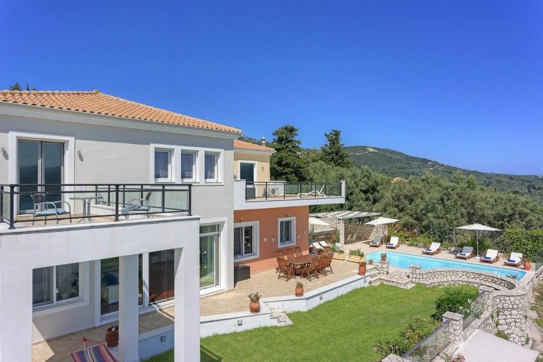 Photo of Buildings in Lygia