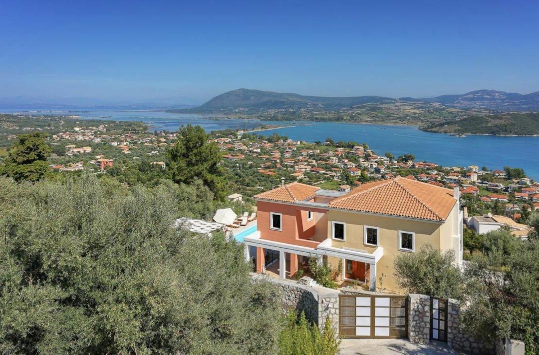 Photo of Buildings in Lygia