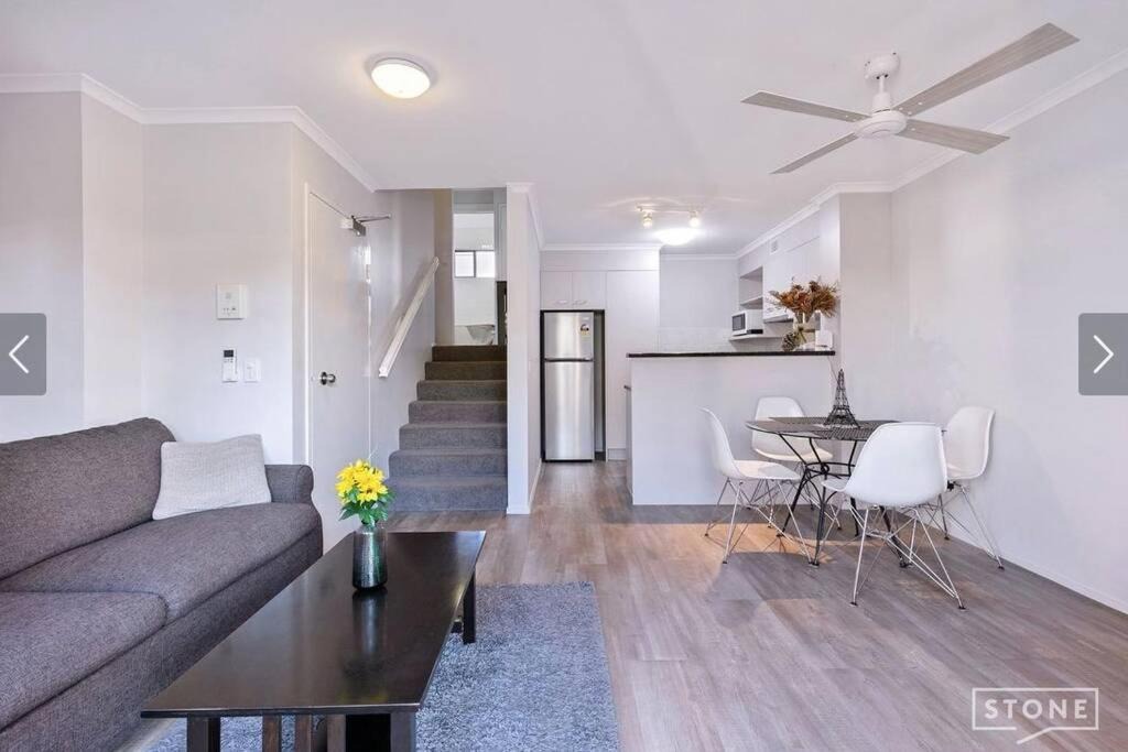Photo of Livingroom in Spring Hill
