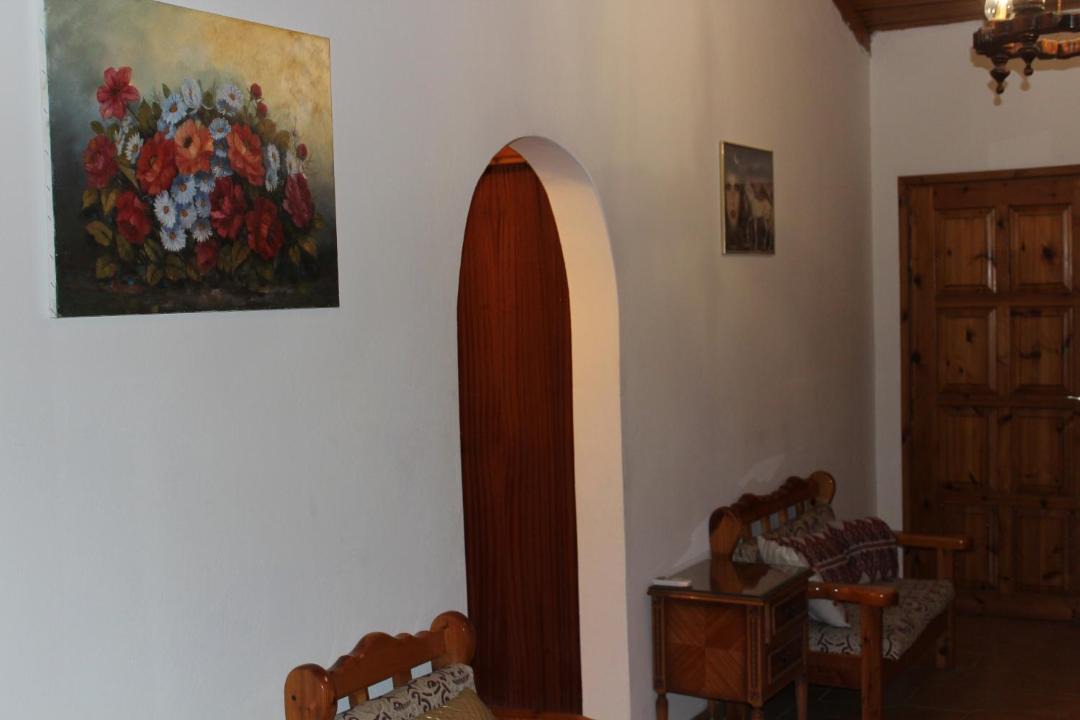 Photo of Livingroom in Assos-Lechaio