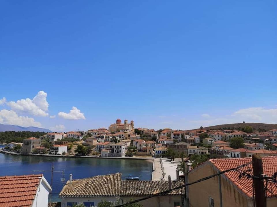 Photo of Others in Galaxidi