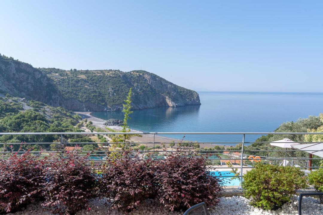 Photo of Others in Limnionas