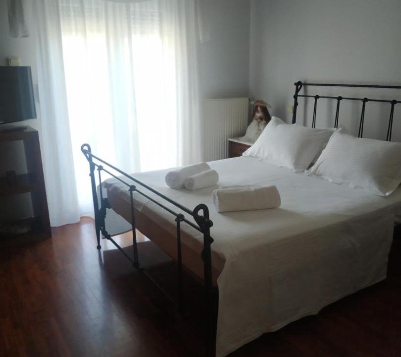 Photo of Bedroom in Karystos