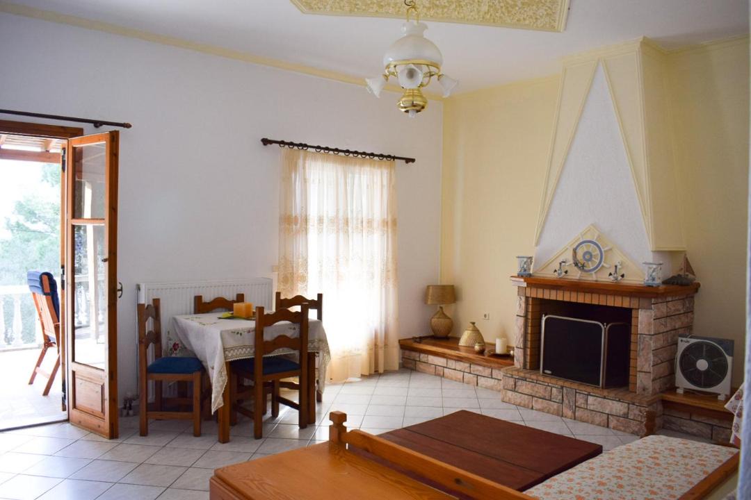 Photo of Livingroom in Koukounaries