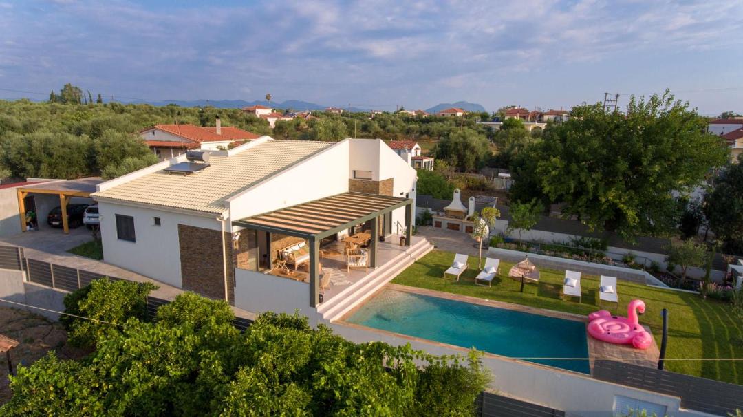 Photo of Outdoor in Messini