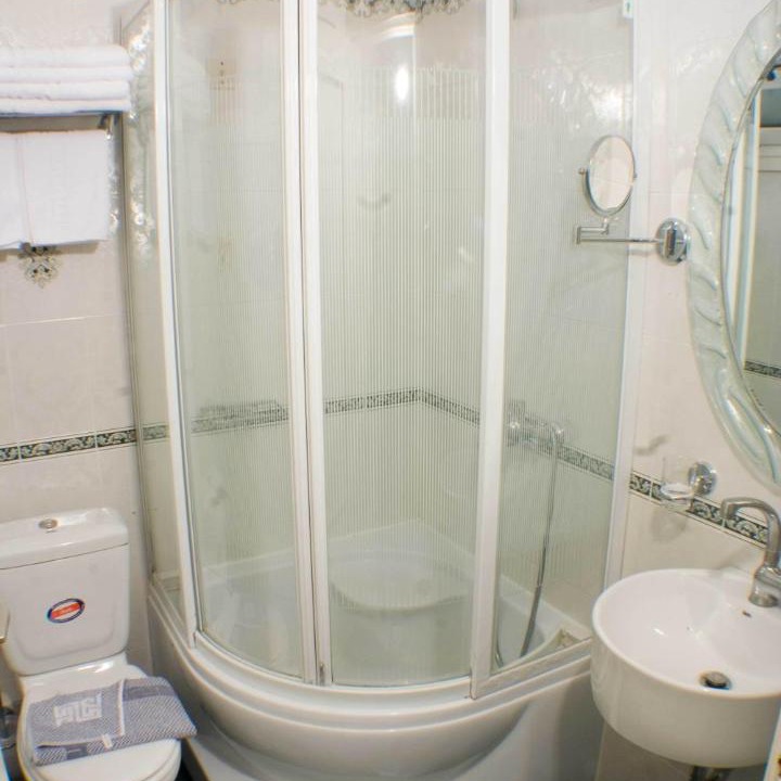 Photo of Bathroom in Malakonta