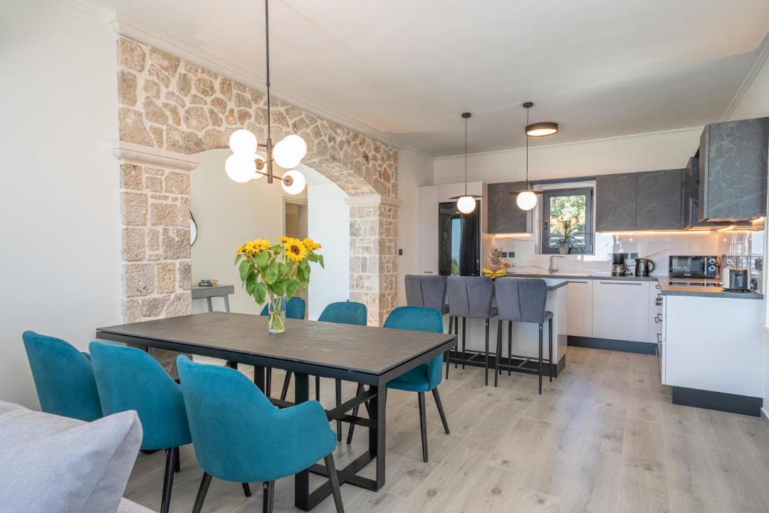 Photo of Kitchen in Tzamarelata