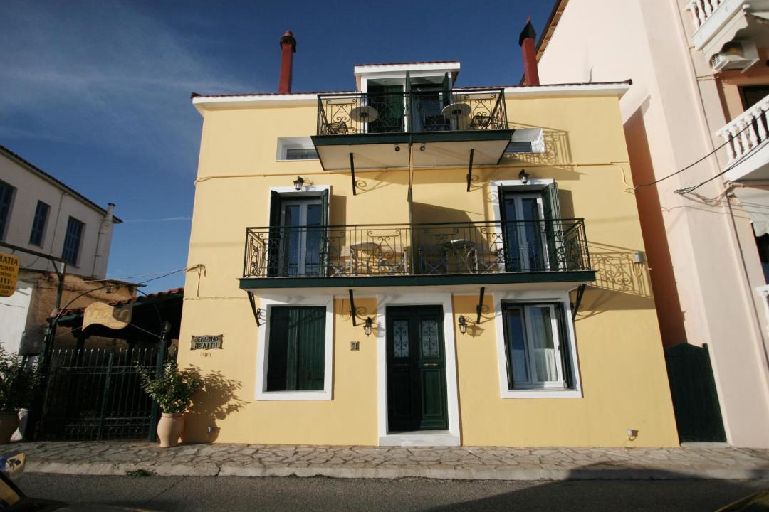 Photo of Buildings in Paralia Porovitsis