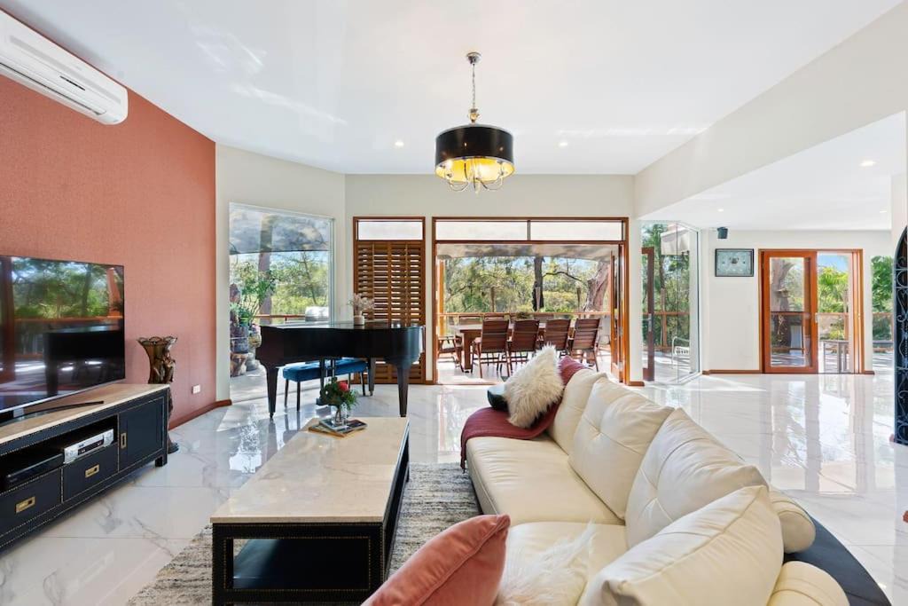 Photo of Livingroom in Gold Coast