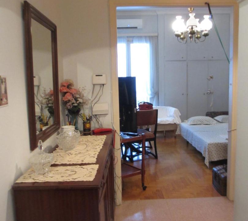 Photo of Livingroom in Ilisia
