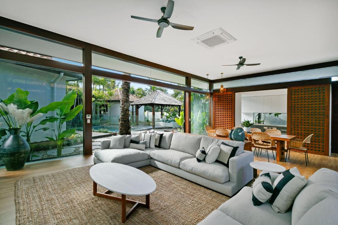 Photo of Livingroom in Palm Cove