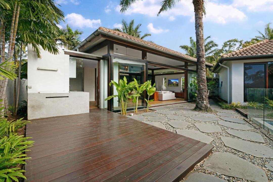 Photo of Buildings in Palm Cove