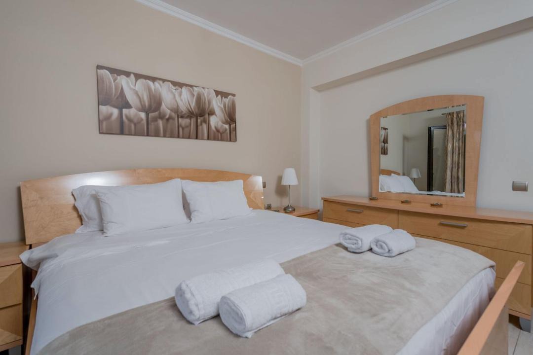 Photo of Bedroom in Neromilos