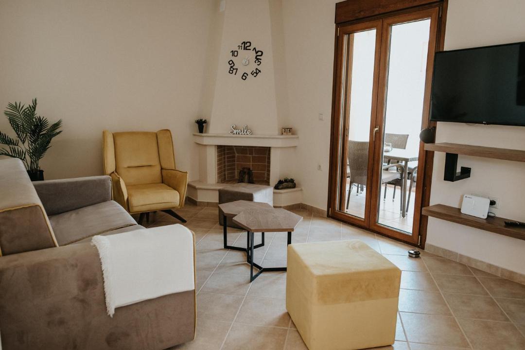 Photo of Livingroom in Sivota