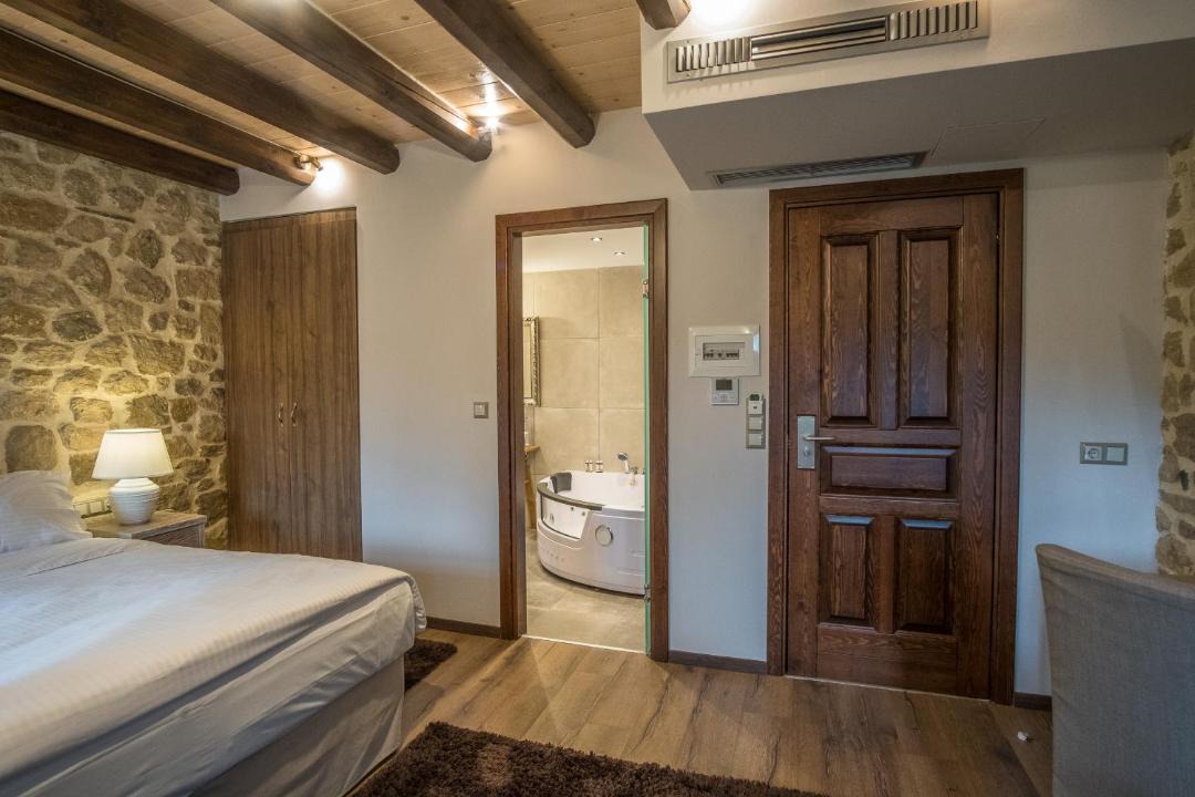 Photo of Bedroom in Pramanta