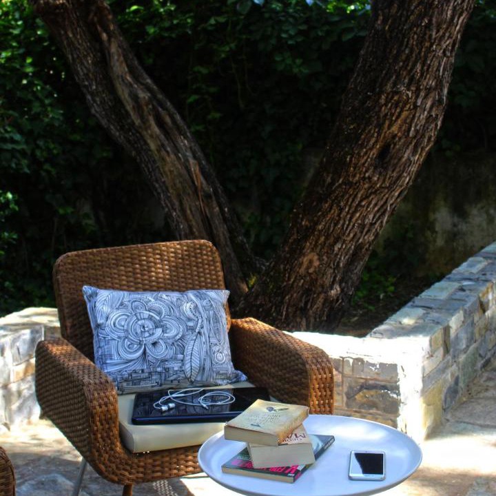 Photo of Patio Balcony in Kala Nera