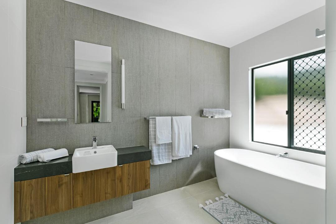 Photo of Bathroom in Palm Cove