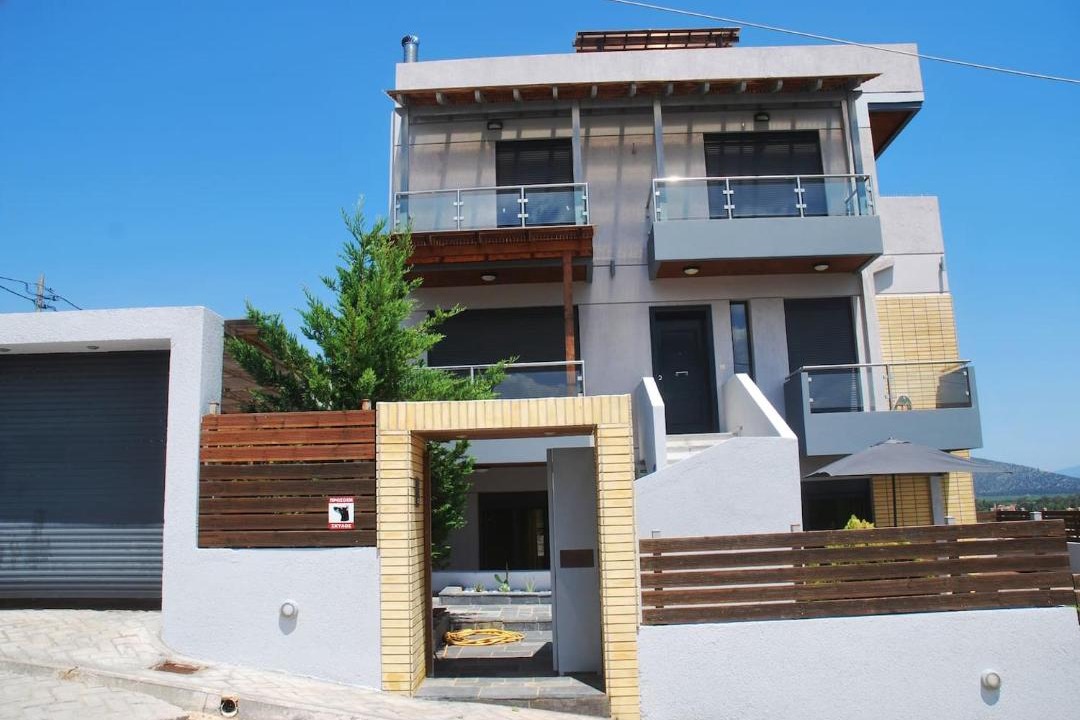 Photo of Buildings in Schinias