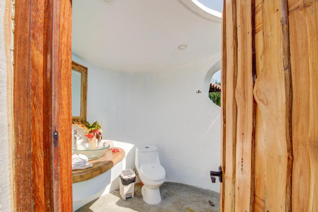Photo of Bathroom in Cabo Matapalo
