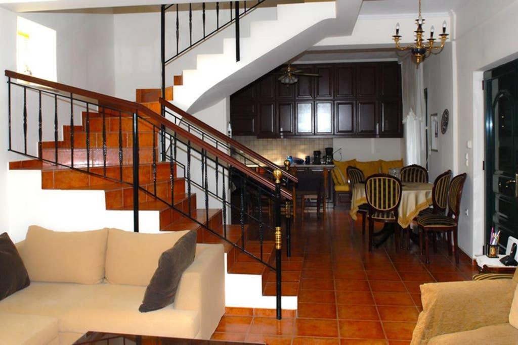 Photo of Livingroom in Zilefti