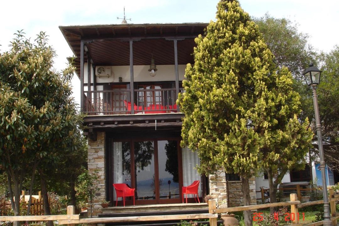 Photo of Buildings in Platania