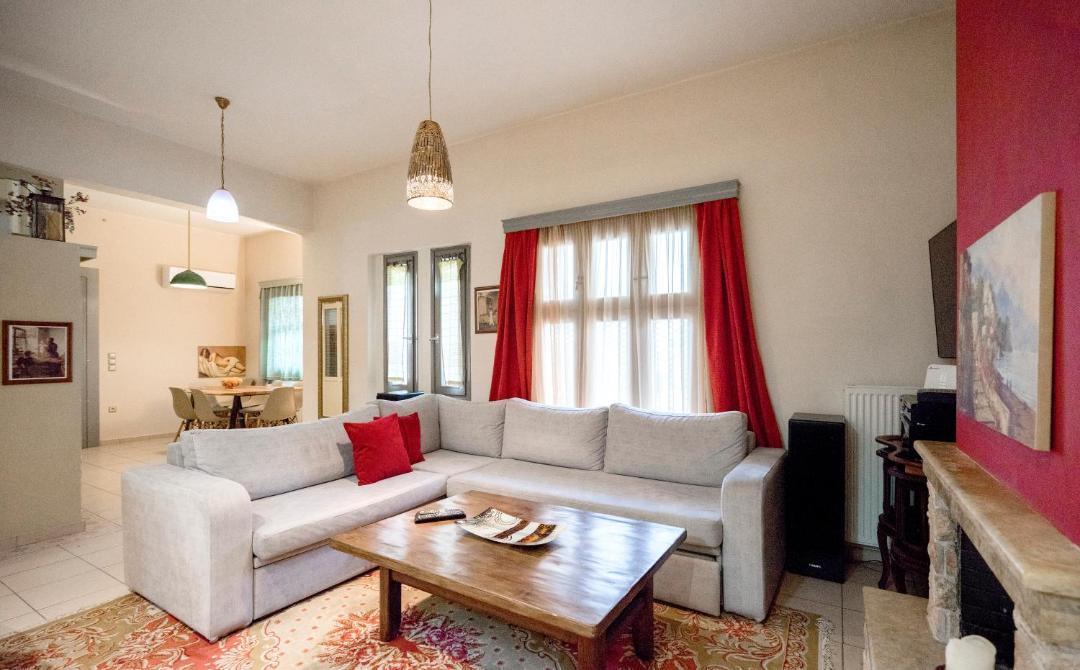 Photo of Livingroom in Agia Paraskevi