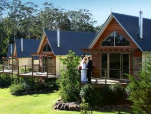 Photo of Others in North Tamborine