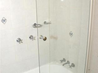 Photo of Bathroom in Pialba