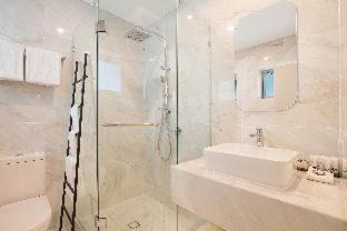 Photo of Bathroom in Toowong