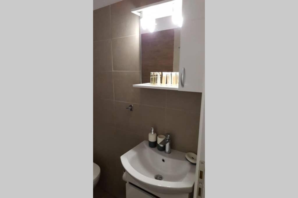 Photo of Bathroom in Vrahati