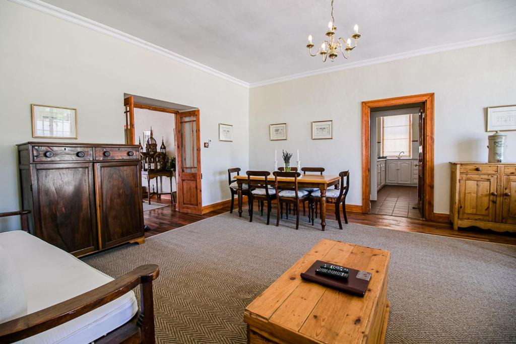 Photo of Others in Graaff-Reinet
