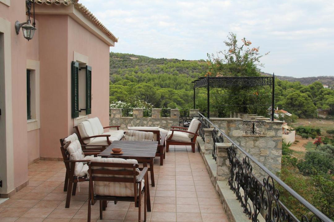 Photo of Patio Balcony in Agii Anargiri