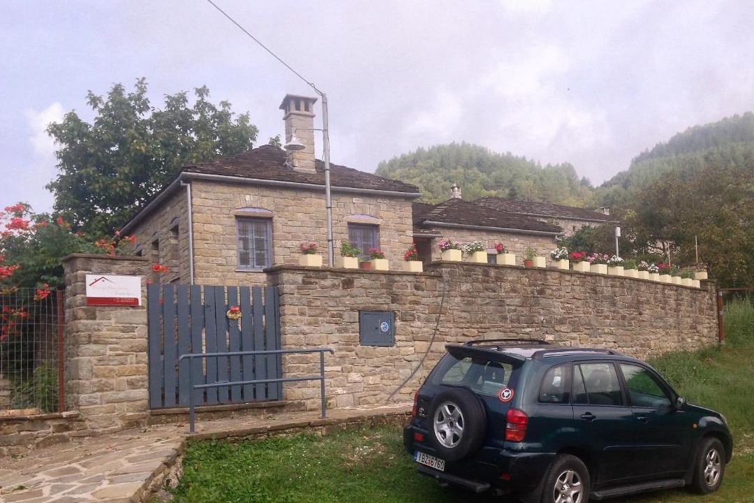 Photo of Buildings in Papigo