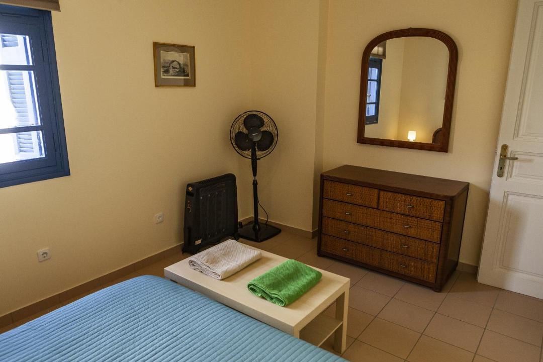Photo of Bedroom in Paleopolis