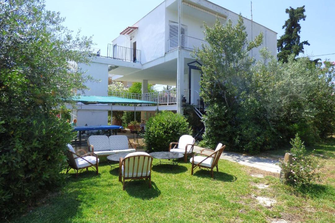 Photo of Others in Eretria