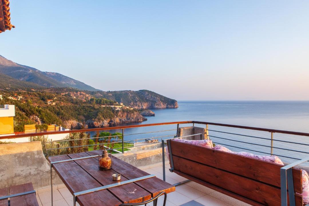 Photo of Patio Balcony in Limnionas