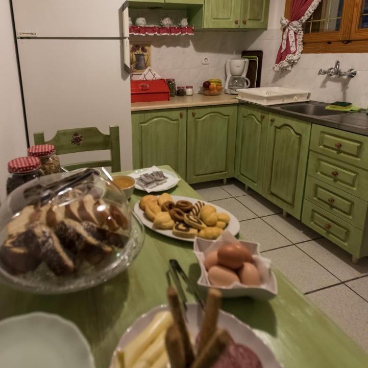Photo of Kitchen in Megalo Chorio
