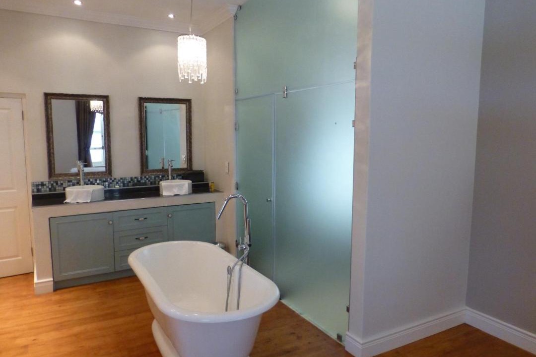Photo of Bathroom in Riebeek Kasteel
