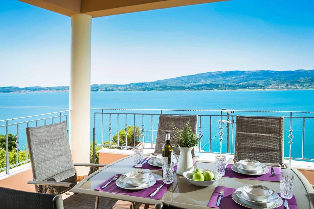 Photo of Patio Balcony in Farsa