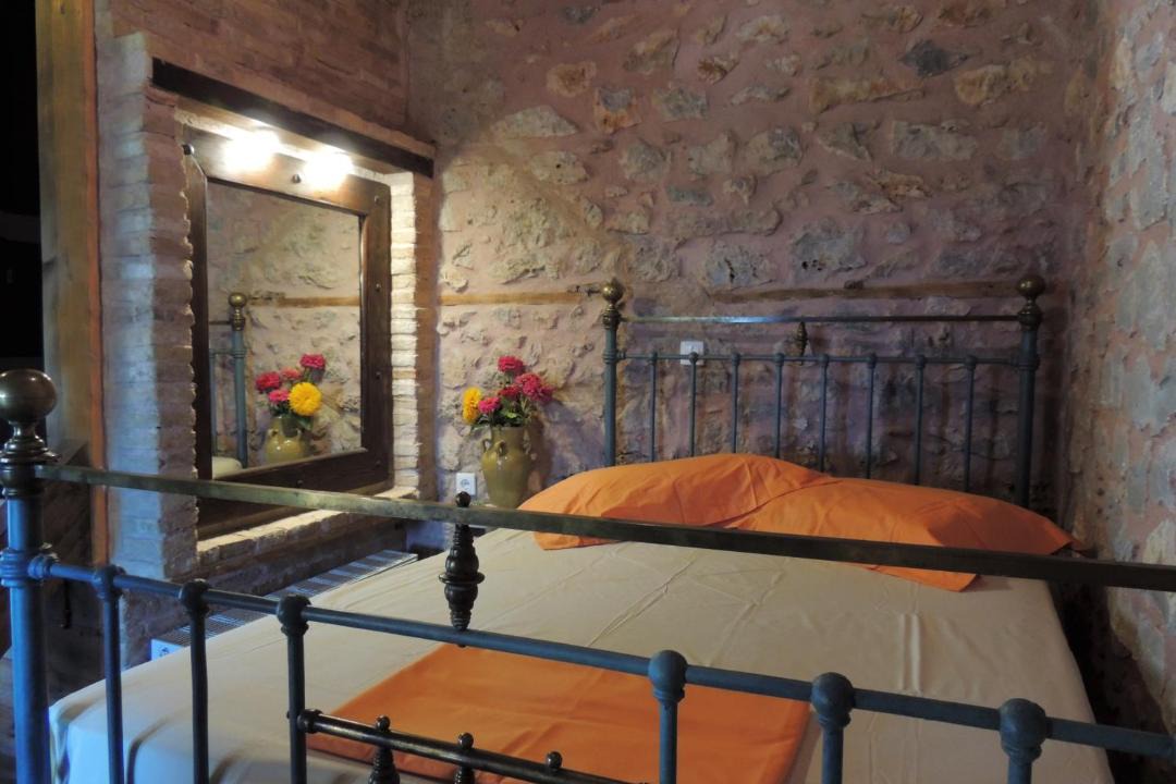 Photo of Bedroom in Lilaia
