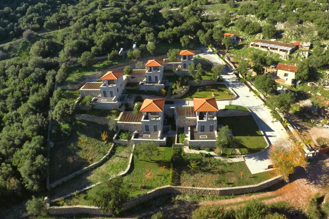 Photo of Buildings in Lilaia