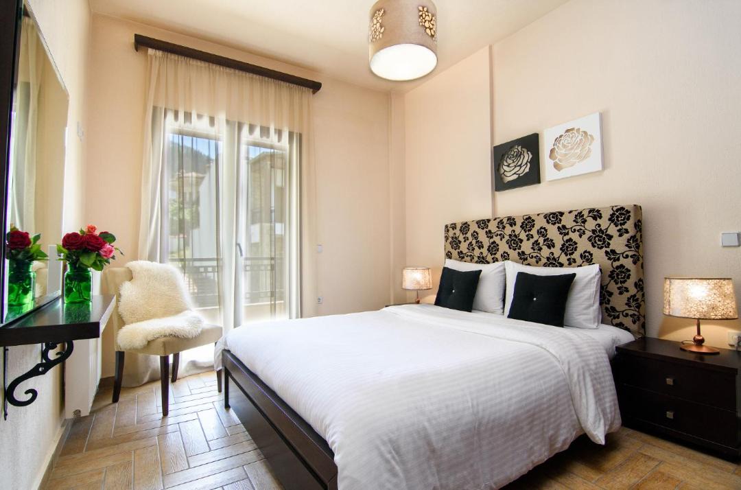 Photo of Bedroom in Elati