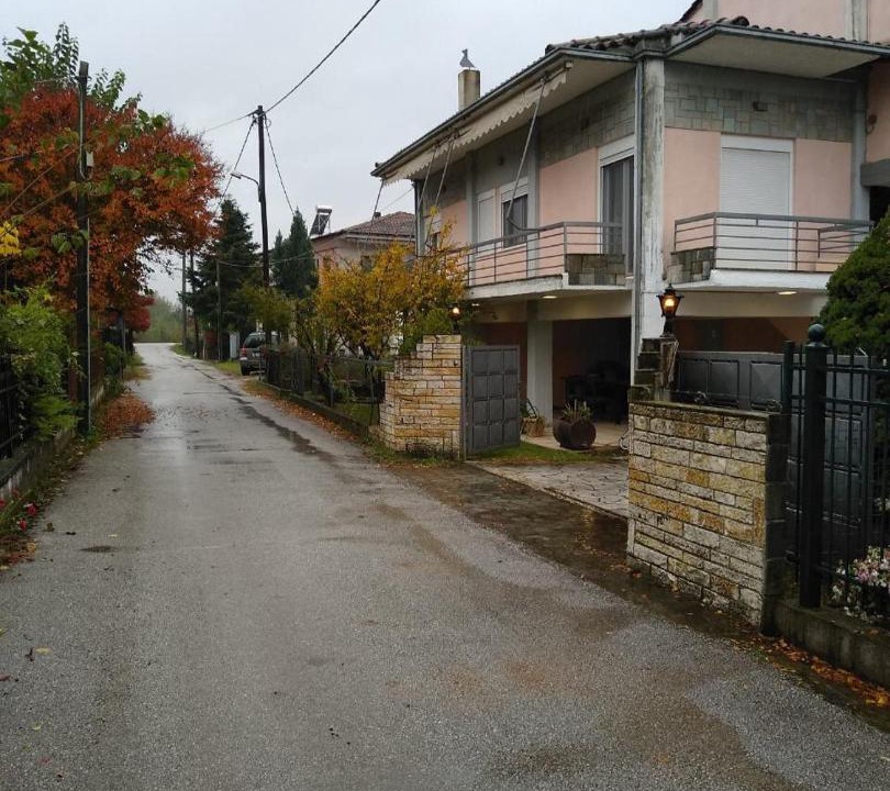 Photo of Buildings in Mavromati