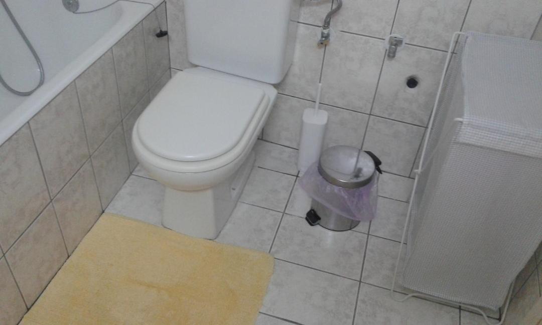 Photo of Bathroom in Katakali